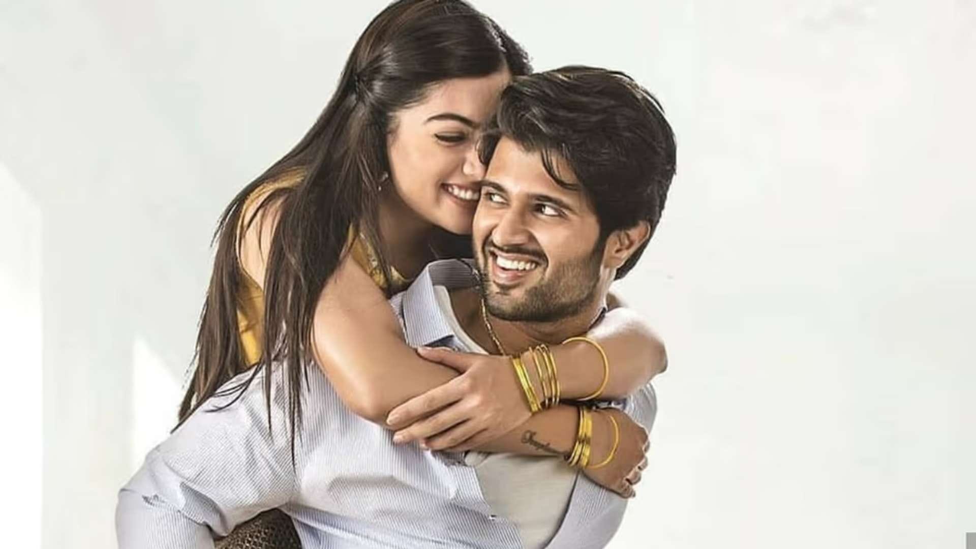 Vijay Deverakonda and Rashmika Mandanna reached on a date picture is going viral on social media