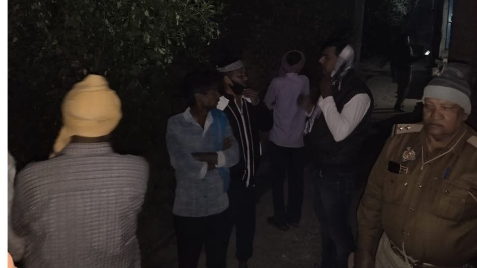 Elder brother attacked younger brother with knife in Kannauj