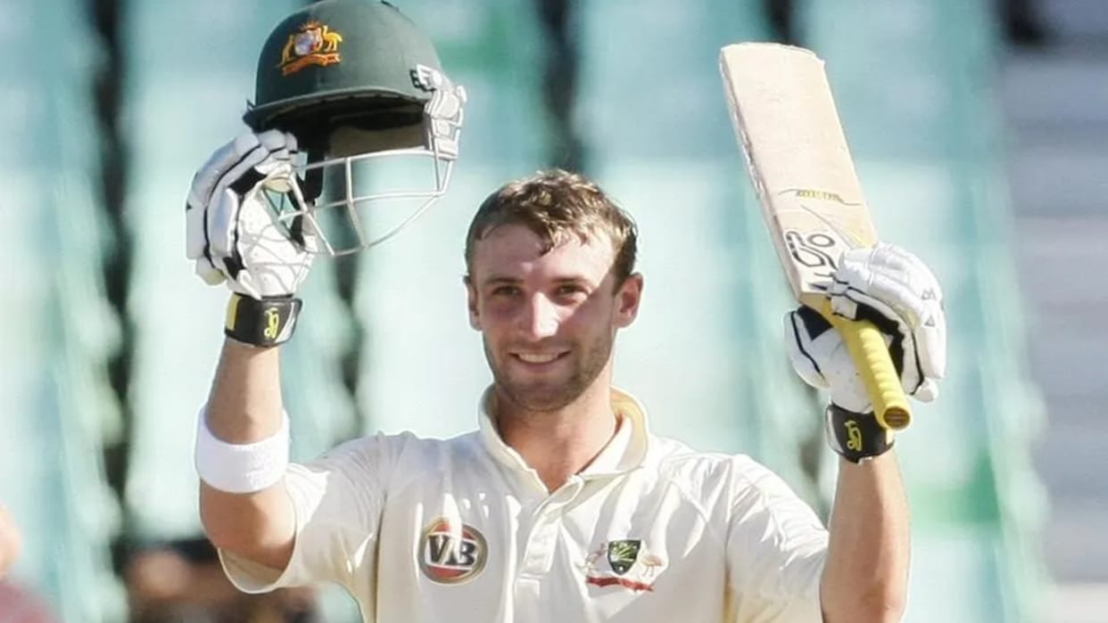 Sean Abbott breaks down on 10th anniversary of Phil Hughes's death during Sheffield Shield match in Sydney
