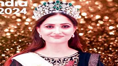 Lieutenant Commander Priya Kayth of Rohru was crowned Mrs India Legacy