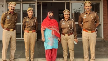 two and half year old son gestures that mother committed the murder