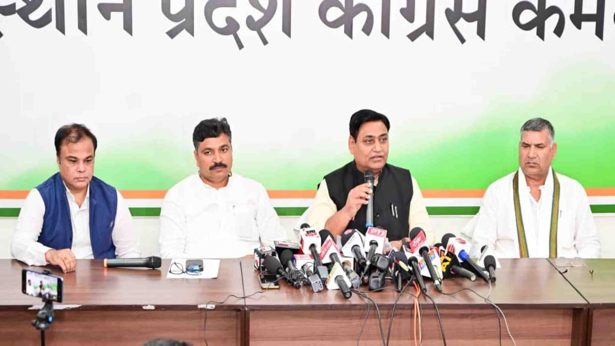 Jaipur News: Dotasara raised questions on the central government in Adani's bribery case