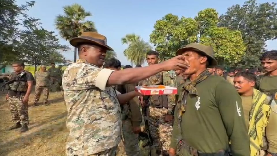 After Sukma encounter soldiers happily danced on folk songs with weapons