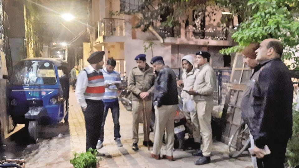 Clash between two groups at Chandigarh Indira Colony