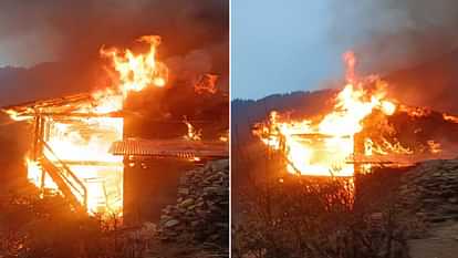 Massive fire broke out in Tiyun village of Laghati Kullu four houses burnt