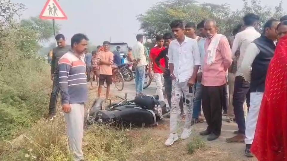 mother and son after hit by JCB in bike In Sultanpur