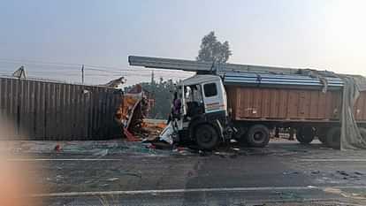 रोहतक में हादसा: कंटेनर और ट्रक की भिड़ंत में चालकों की मौत, परिचालक घायल; चूलियाना मोड पर हुई घटना Accident in Rohtak, Drivers killed, operator injured in collision between container and truck