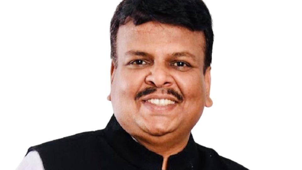 Sanjay upadhyay of Basti became MLA from Borivali seat of Mumbai
