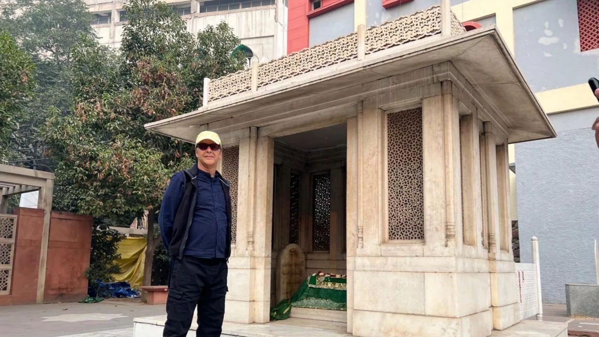 Vidhu Vinod Chopra Unveils Untold Stories of Munna Bhai MBBS at IFFI 2024 Read Details Inside