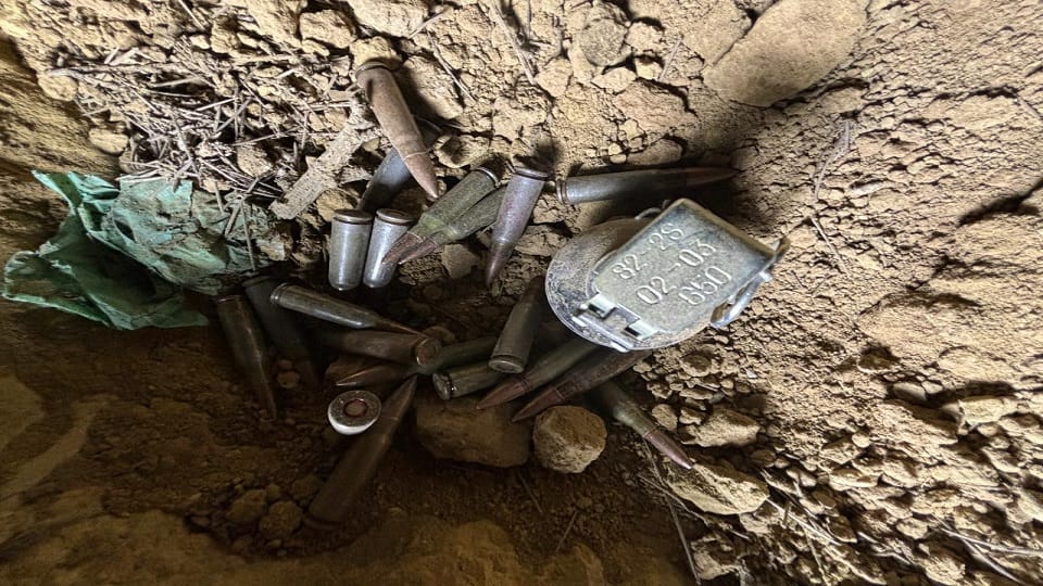 Srinagar: Terrorist hideout found during search in Baramulla