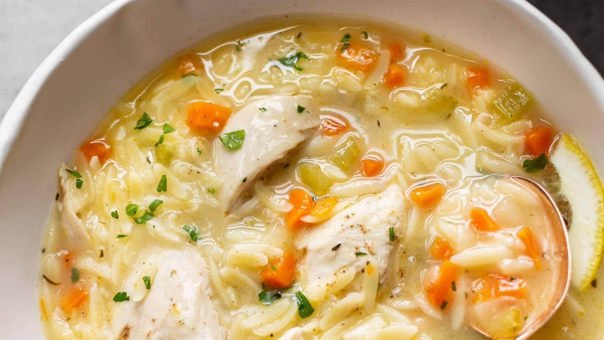 easy Recipe Of Chicken Soup in hindi how to make restaurant style Chicken Soup