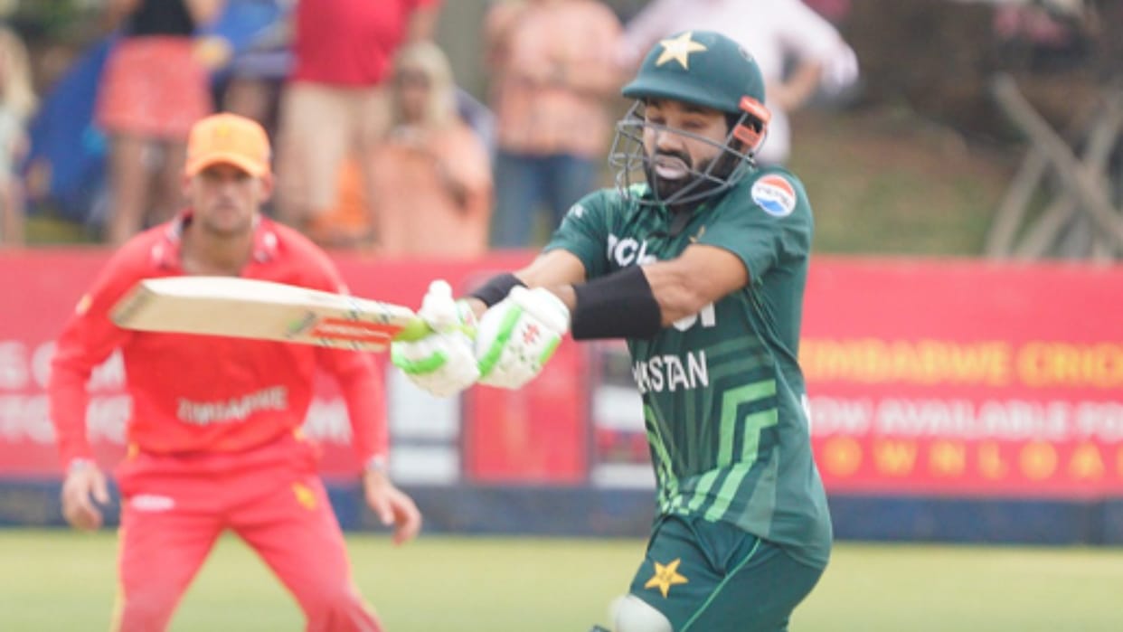 zim vs pak: zimbabwe won first odi against pakistan by 80 runs dls method series 1-0