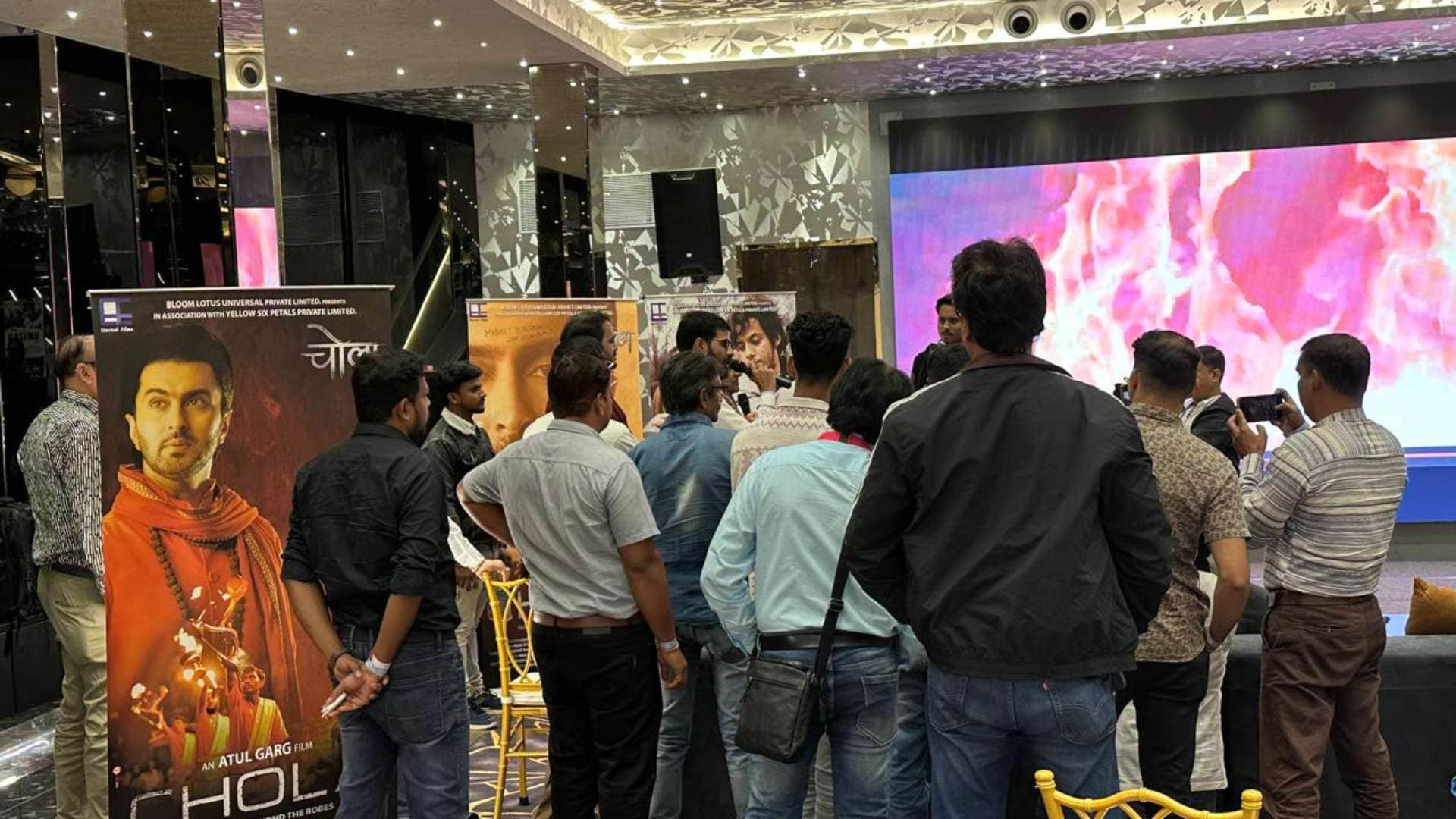 Karni Sena Youth Wing protests at IMPPA Yacht in Goa during chola trailer launch manoj joshi leaves function