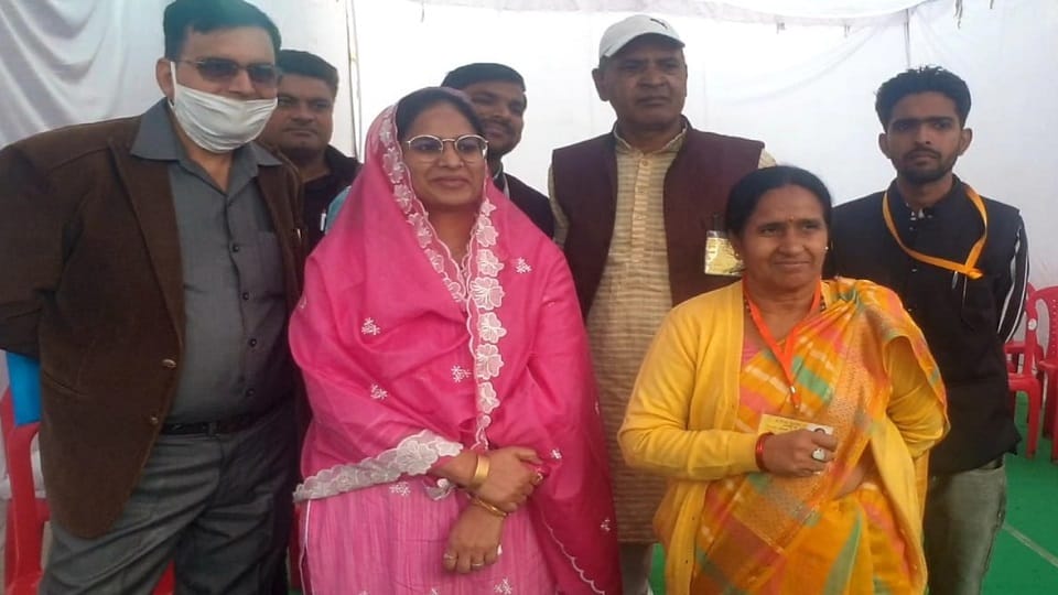 Meerapur by-election: If you divide, you will be cut and wherever SP is seen, the daughter got scared...