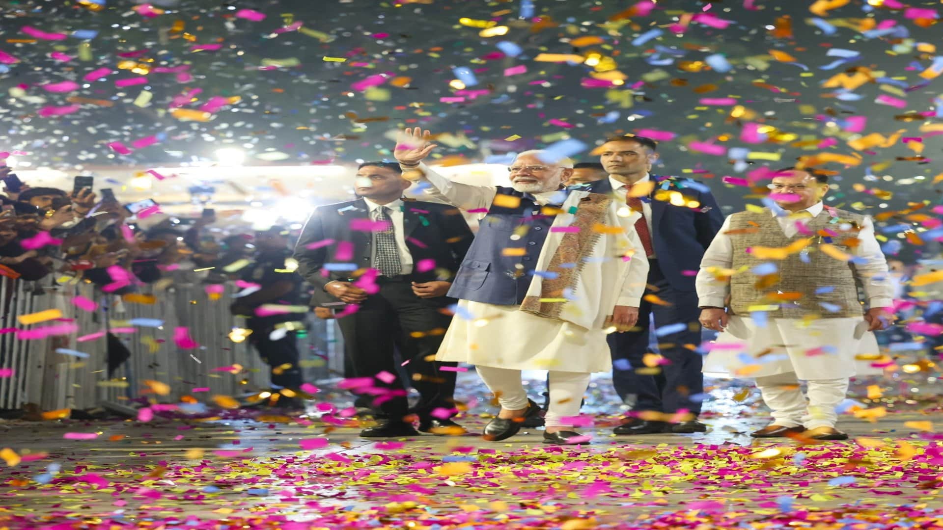 Celebrations on Mahayuti Maharashtra Victory BJP office Delhi PM Modi Rajnath Singh Amith Shah JP Nadda