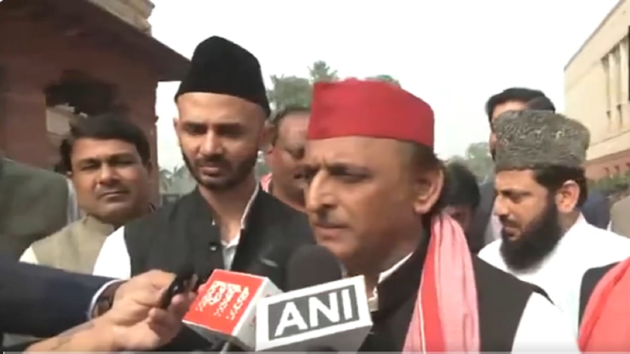 Sambhal Violence Akhilesh Yadav says Our MP Zia ur Rahman not even despite that an FIR was lodged against him