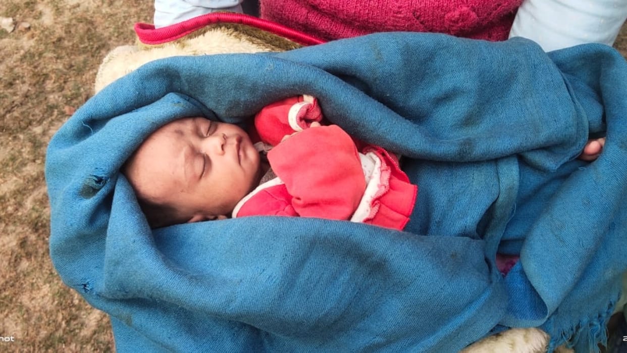 woman went missing after leaving her 20-day-old baby girl lying in the grass in bareilly