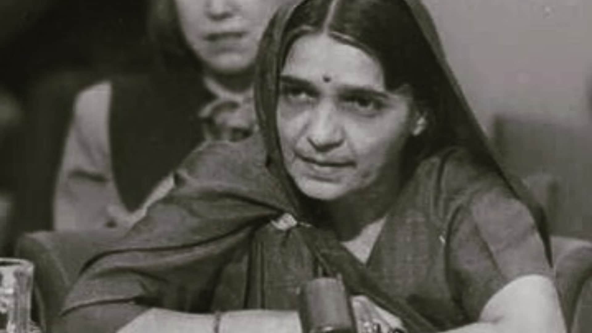 Indian Constitution Day 2024 List Of Women Contributed To Making Indian Constitution in hindi