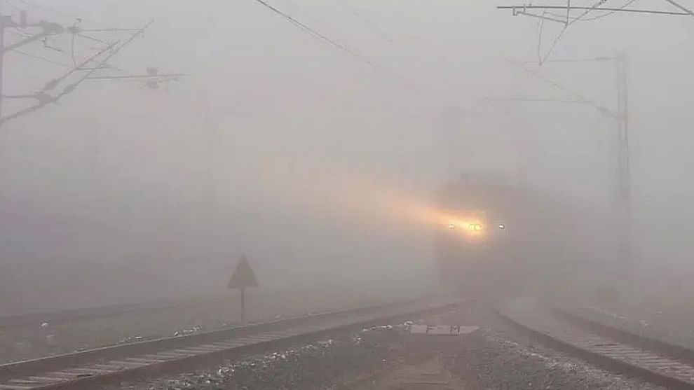 Fog wreaks havoc Jansadharan Express late passengers troubled bad condition of other trains