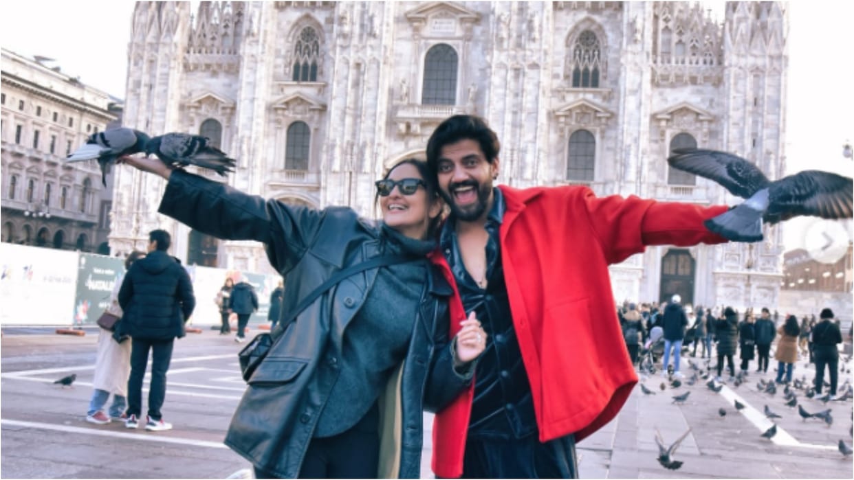 Sonakshi Sinha enjoying vacations with husband  Zaheer Iqbal shares romantic photo with fans