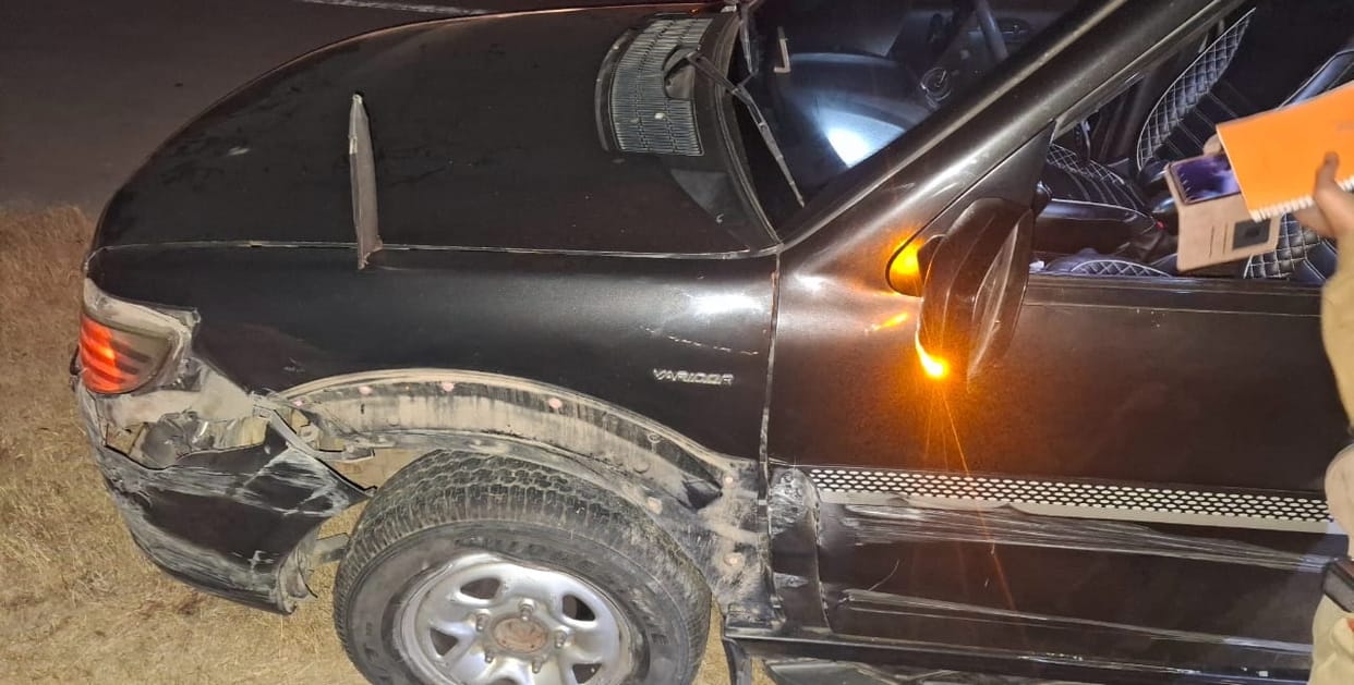 Accident on Yamuna Expressway car collided with divider two people died