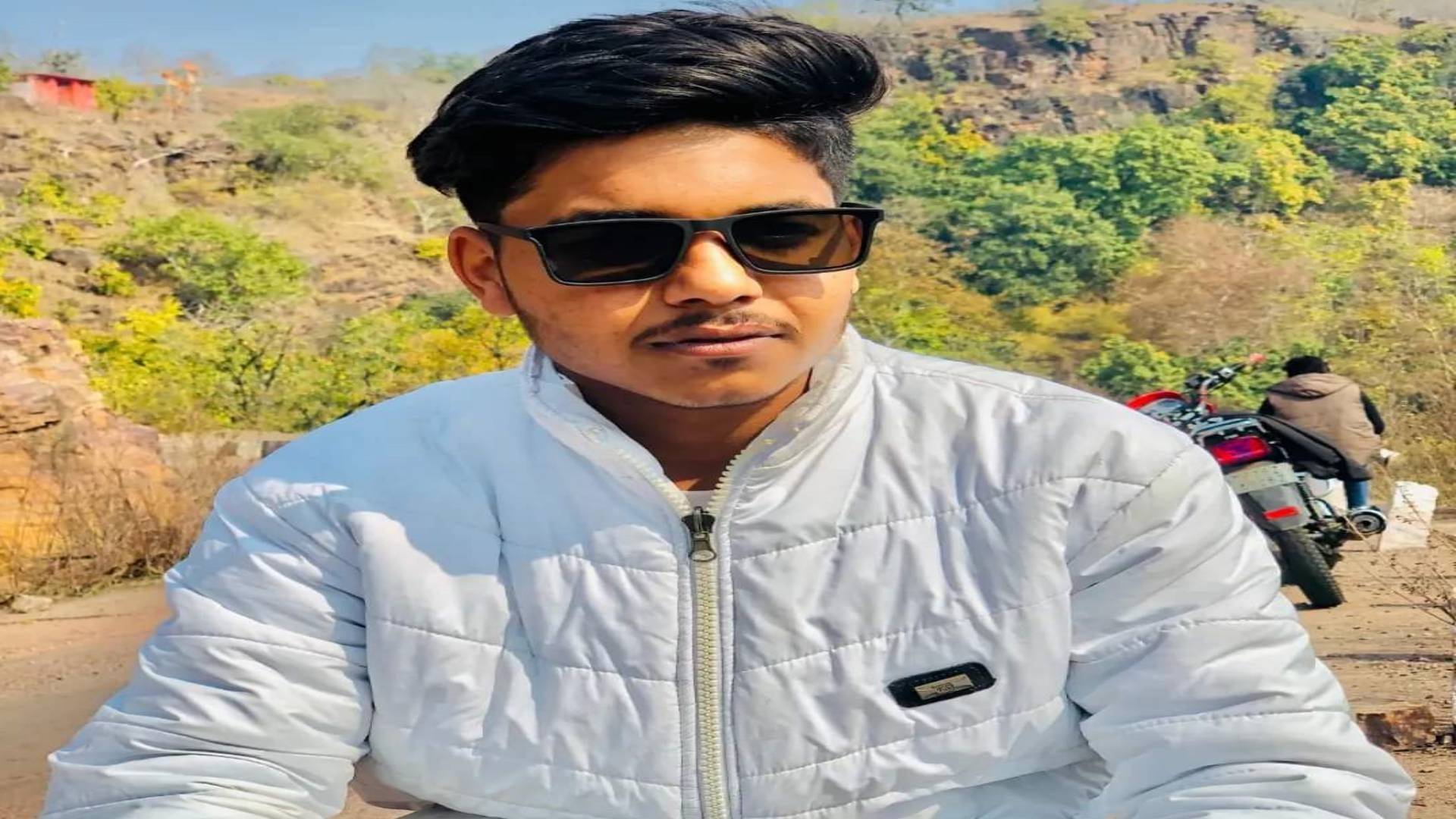 मृतक युवक