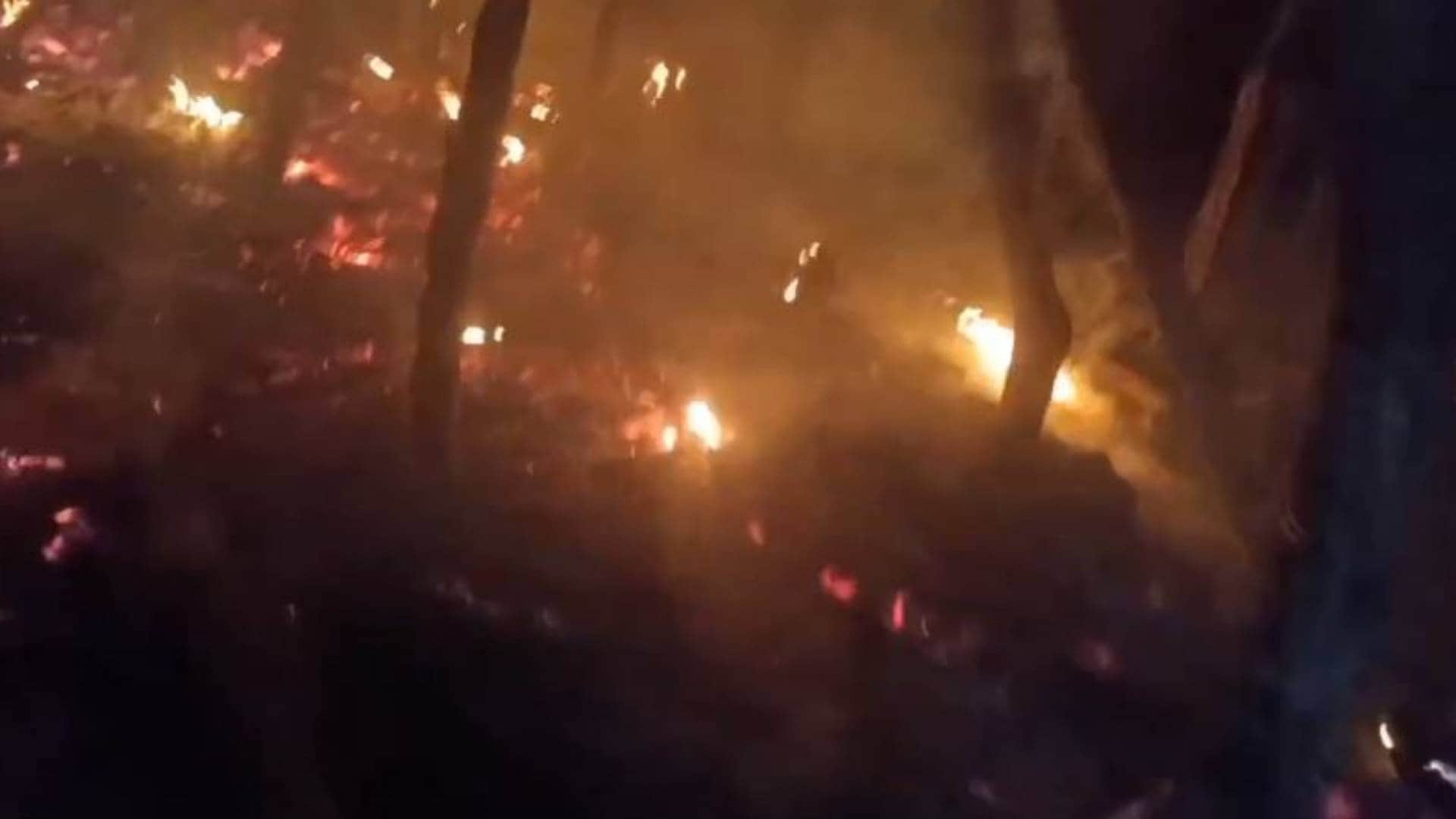 झोपड़ी में लगी आग