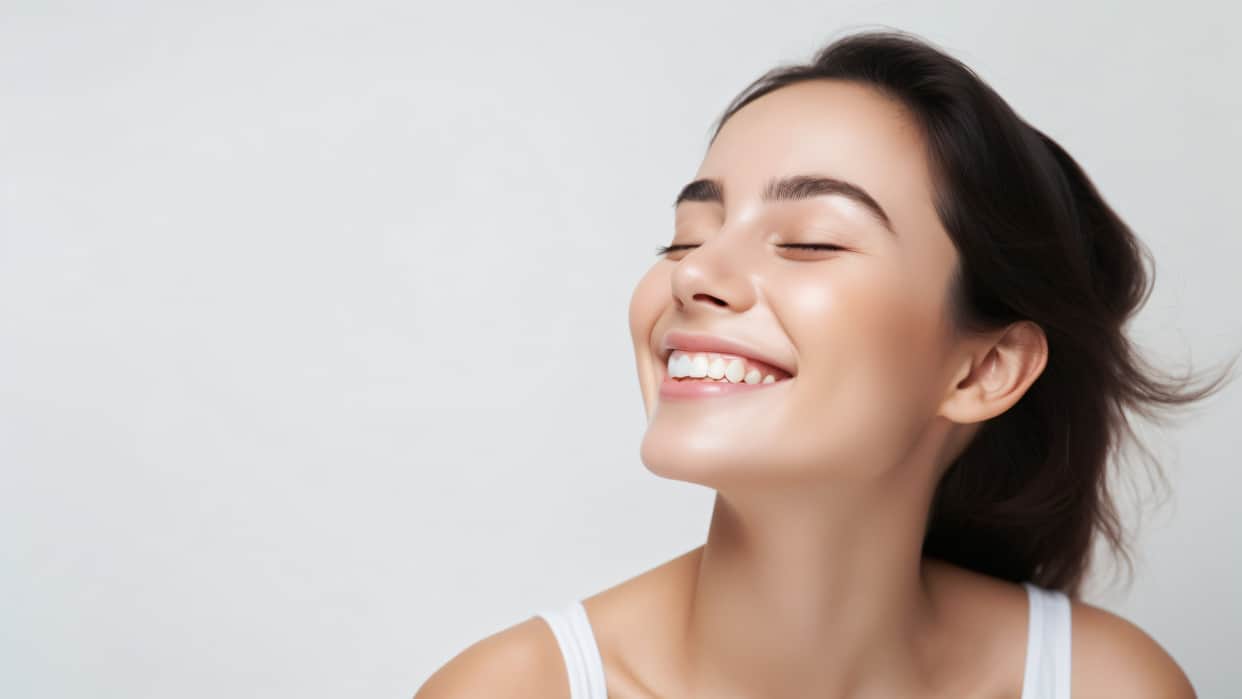 Raksha Bandhan 2025: Try 5-Minute Skincare Routine for an Instant Glow On Rakhi Festival