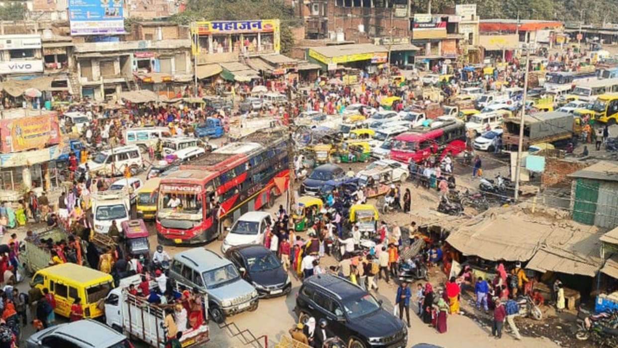 On the day of the conclusion of Domri Katha, Padav Chauraha struggled with traffic jam: Heavy traffic jam from