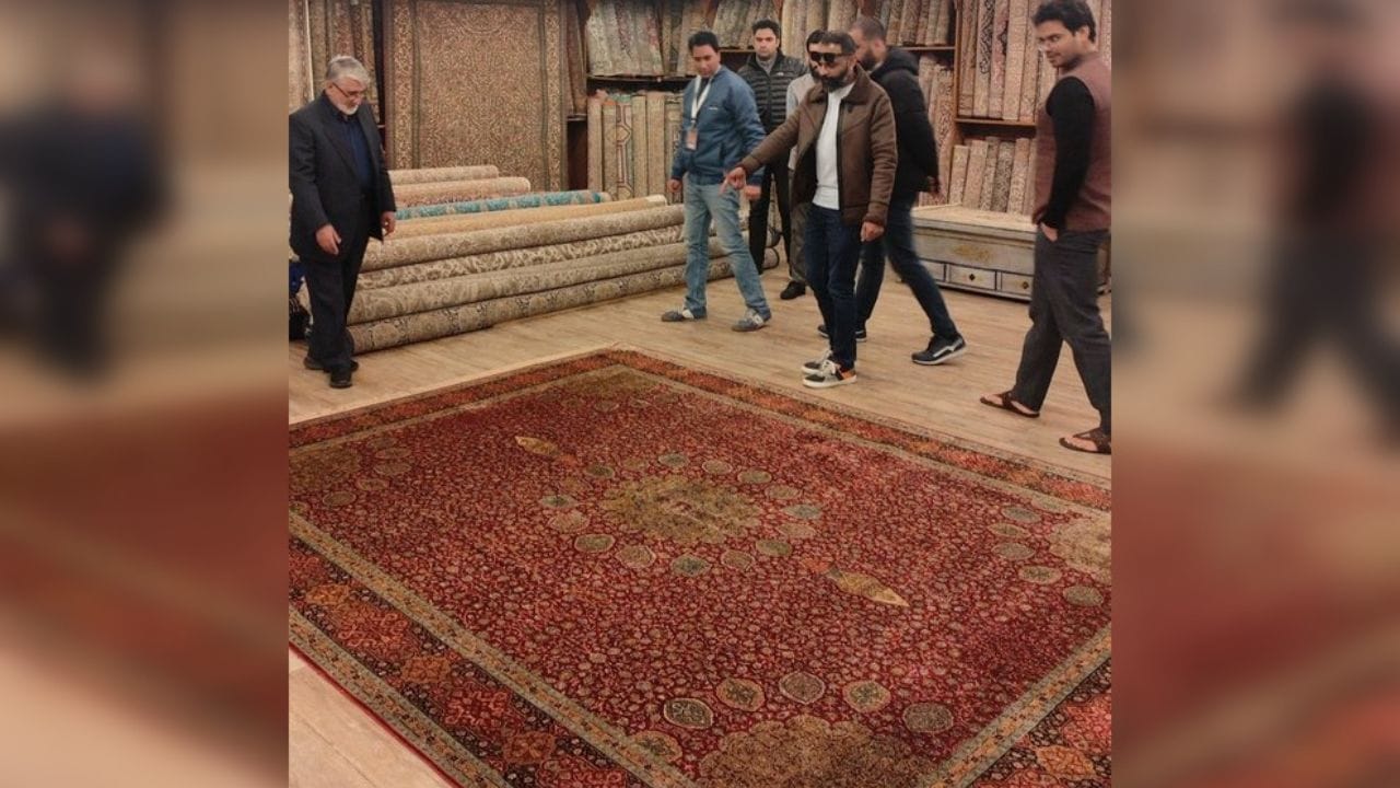 Srinagar: Representatives of 15 countries reached Srinagar, took part in the 60th anniversary celebrations of