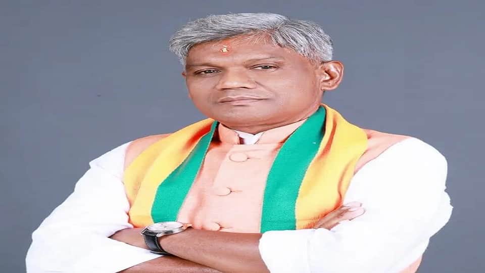 विशेषर सिंह पटेल