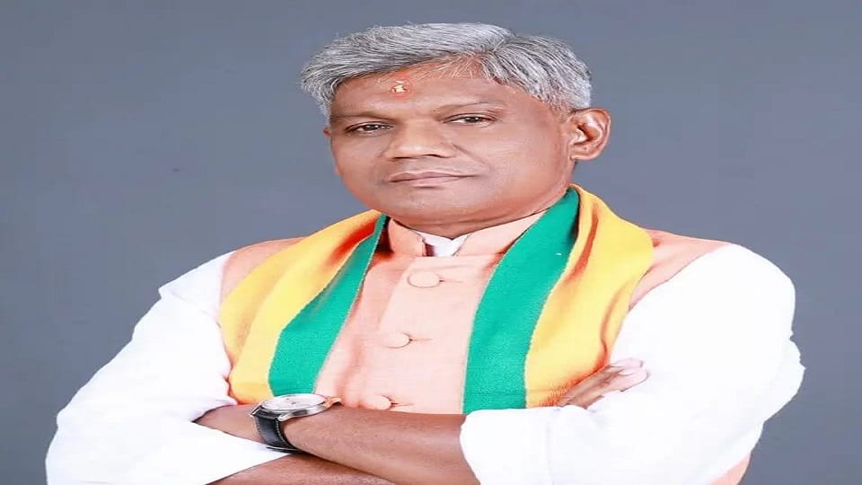 विशेषर सिंह पटेल