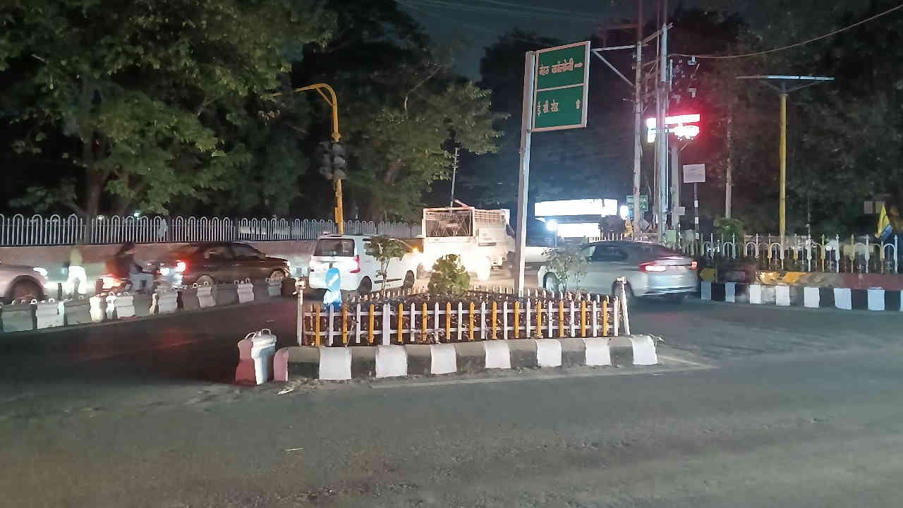 Dehradun Car Accident After Accident Vigilance and security increased many places still do not have barriers