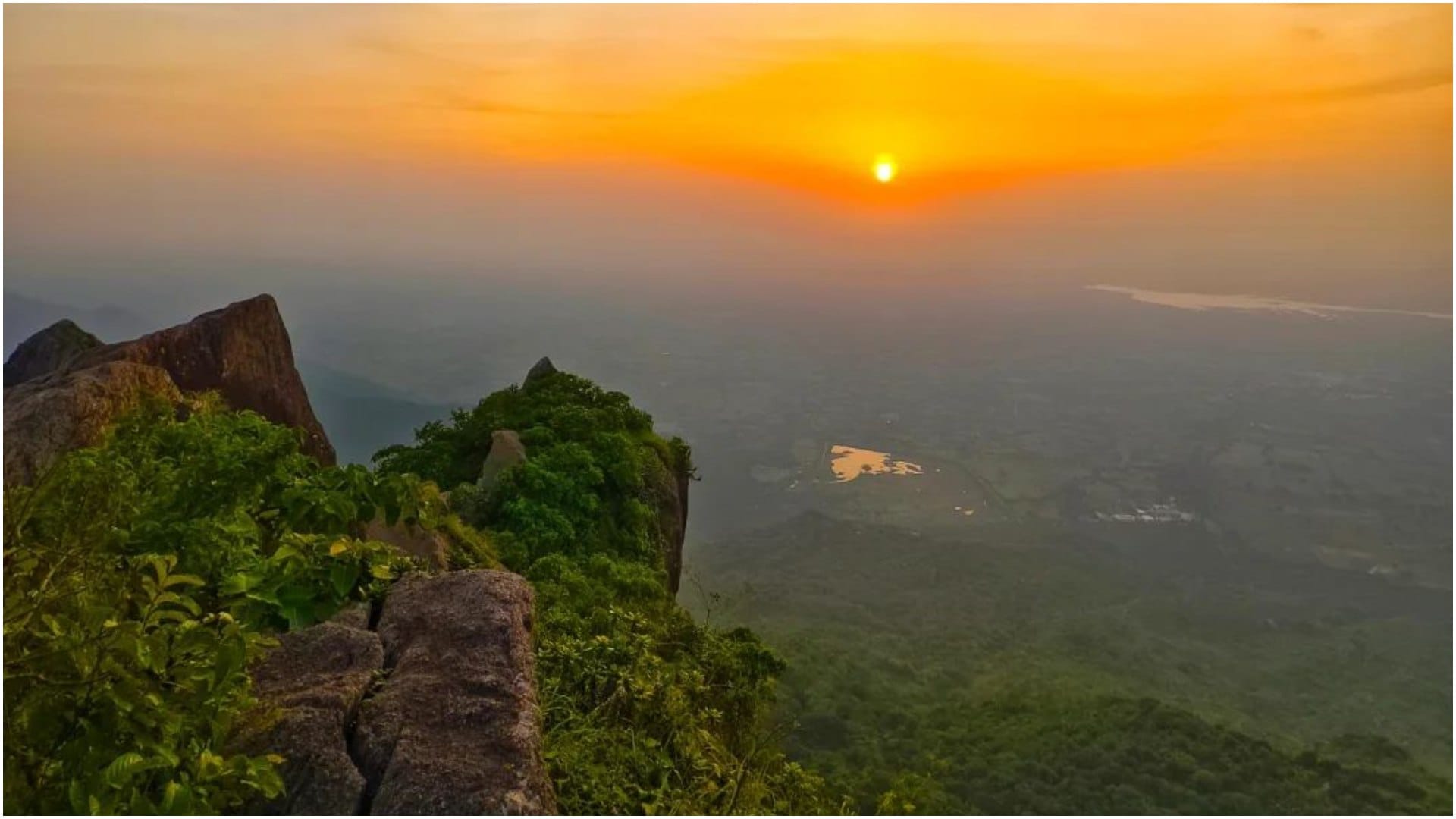 Best Places To Visit During Monsoon in India barish me kaha ghumne jaye disprj