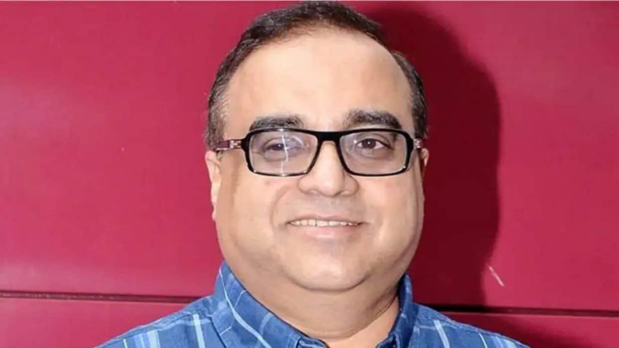 Rajkumar Santoshi said he do not think Salman Khan and Aamir Khan starrer Andaz Apna Apna is a flop film
