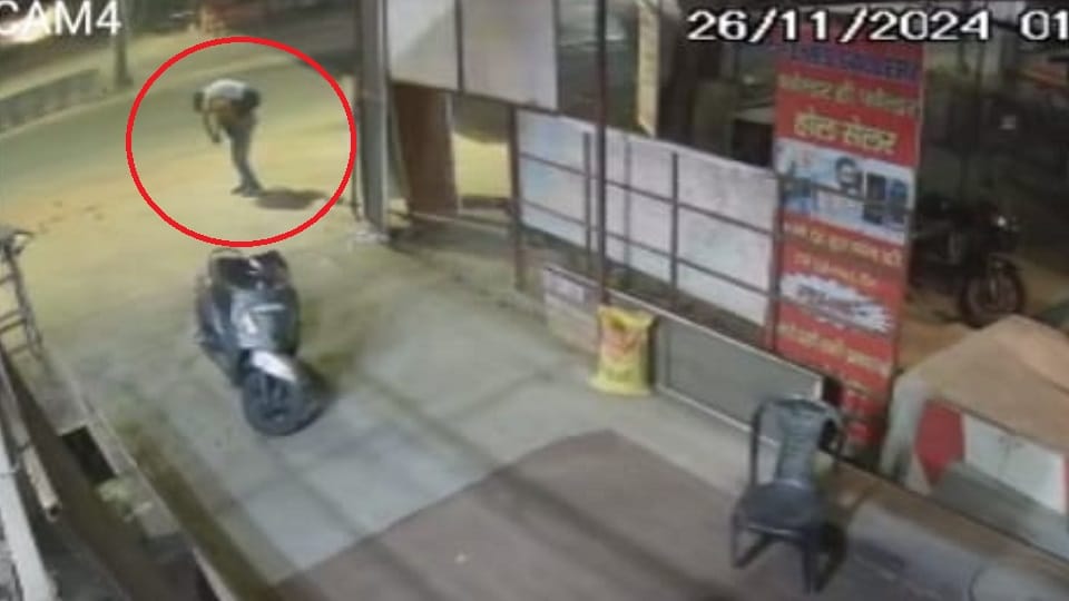 Murder of a young man in Meerut: The accused carried the body from the hotel on their shoulders