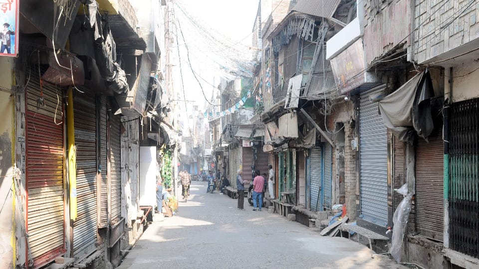 Sambhal Violence Sirens ringing all night search for rioters silence prevails around Jama Masjid see photos