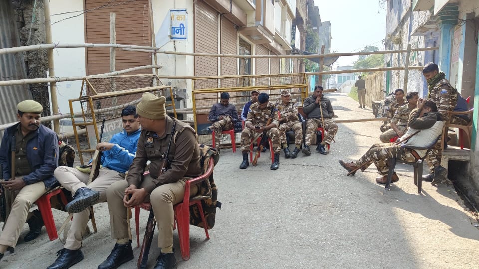 Sambhal Violence Internet service closed for four days Transactions worth crores of rupees affected