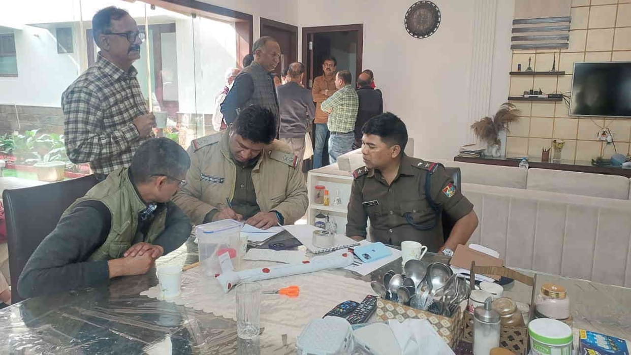 Maid got house robbed gave intoxicants to businessman and his wife in soup in Haldwani Uttarakhand News