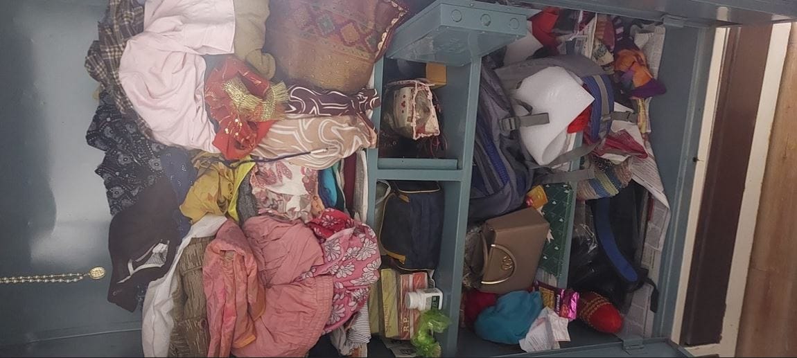 Thieves became active with the onset of winter four houses targeted stole goods worth lakhs
