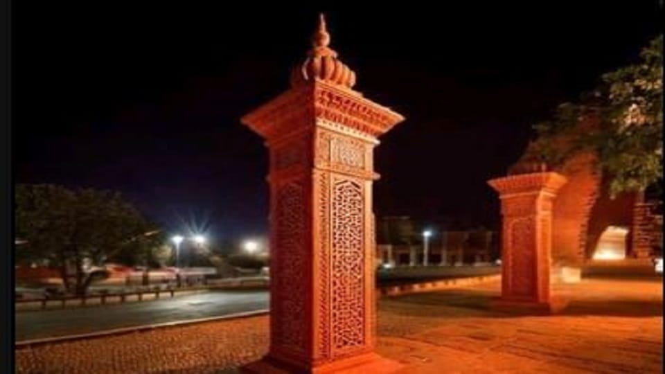 fatehpur sikri which Akbar made capital of Mughal Empire will now be transformed