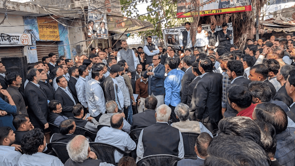 strike will continue until the Ghaziabad District Judge is transferred