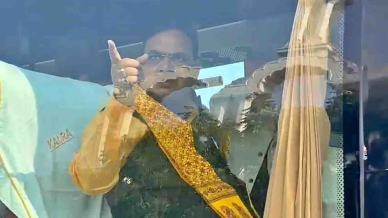 Rising Rajasthan: The Chief Minister took stock of the preparations while sitting in the bus