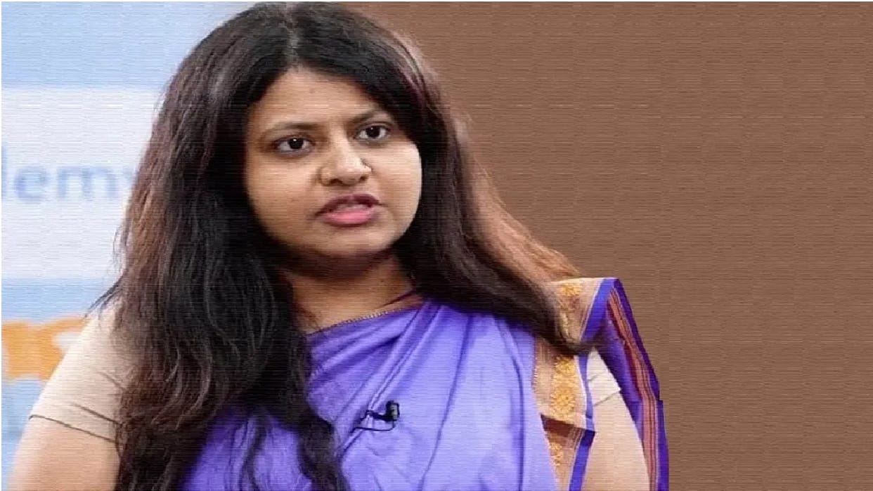 sacked IAS officer Puja Khedkar alleges house help sedated family, stole valuables; probe launched