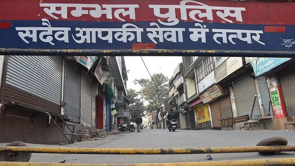Sambhal: Sirens ringing all night in  city, raids in search of rioters, now  situation is like this