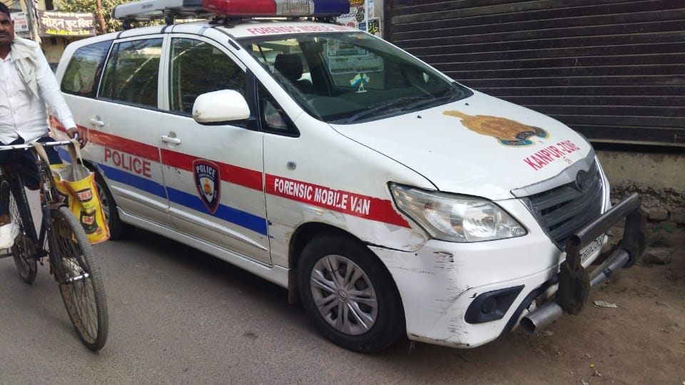 Accused molested the daughter of a UP police constable