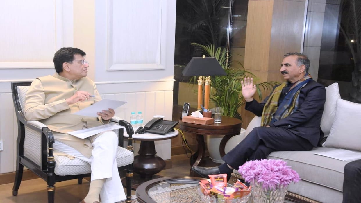 CM Sukhu met Piyush Goyal, demanded special industrial package on the lines of Jammu-Kashmir and Northeast sta