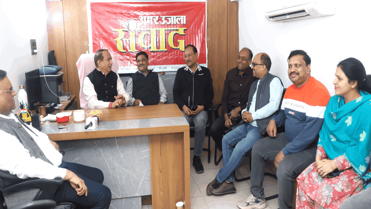 Businessmen Friends Colony Industrial Area put forth their problems in Amar Ujala Samvaad program