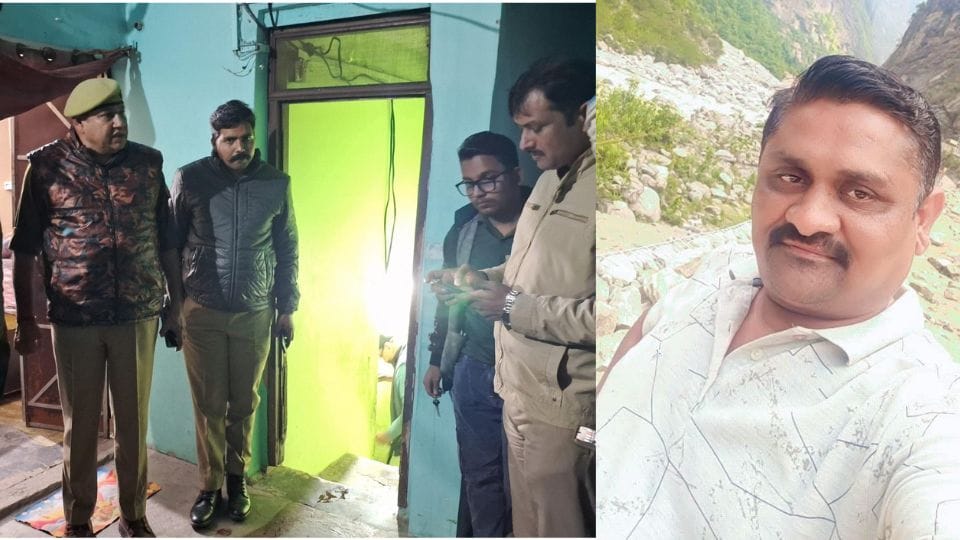youth committed suicide by shooting himself on temple with a pistol In Bulandshahr