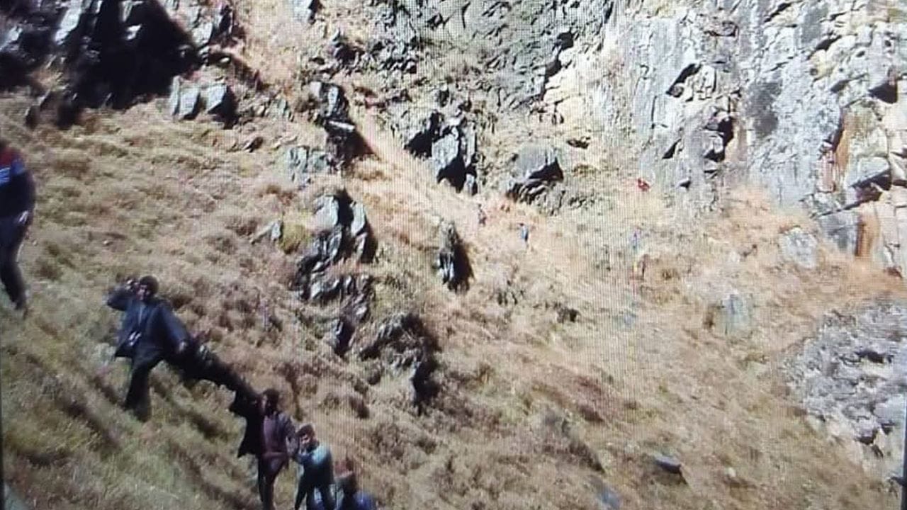 Himachal News A student going to school died after falling into a ditch